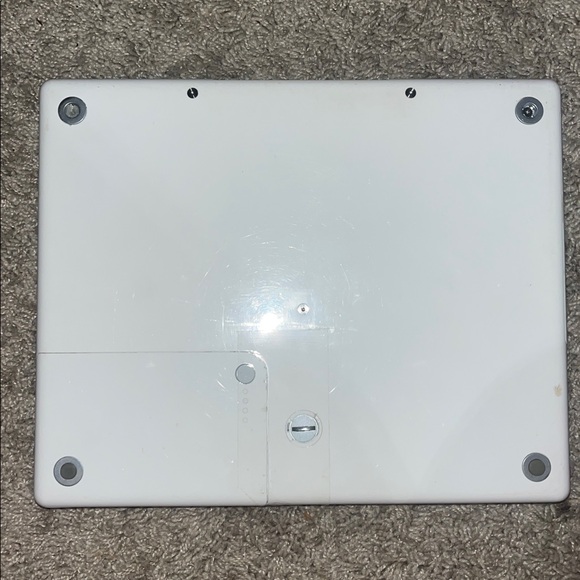 Apple 🍏 iBook G4 - Picture 7 of 8